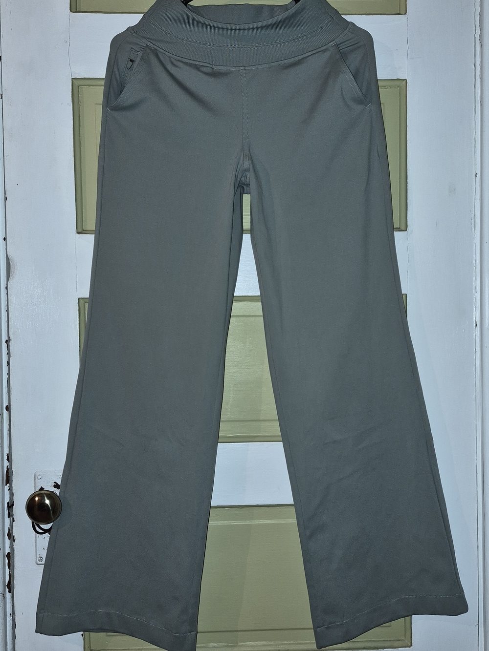 Yogalicious Wide Leg Pants in Olive Gray